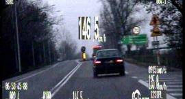146 km/h tuż przed ograniczeniem prędkości do 70 km/h