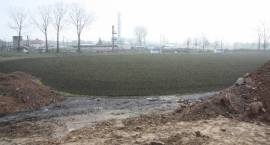 Dobre tempo prac przy modernizacji zambrowskiego stadionu