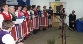 Występ zespołu Żurawiacy /Fot. Anna Kulesza, www.zambrow.org