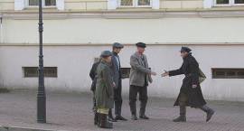 Aktorzy Teatru Form Różnych w filmie o Kaliwodzie
