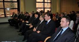 Samorzadowcy z terenu woj. Podlaskiego podpisali porozumienie  dotyczące budowy stacji...