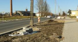 Układanie chodnika i zagospodarowanie pasu zieleni wzdłuż ul. Mazowieckiej. Stan prac...