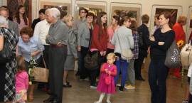 W Centrum Kultury otwarto wystawę malarstwa techniką batiku
