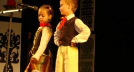Rozśpiewane Gwiazdeczki na Festiwalu Piosenki i tańce naszego regionu