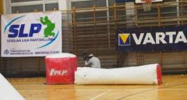 Paintballowe zmagania strażaków w Szumowie