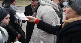 Kandydat na senatora Jerzy Ząbkiewicz pojawił się na ulicach Zambrowa