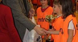 Uczniowie „Czwórki” ponownie najlepsi w zawodach sportowych na szczeblu miasta
