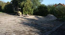 Remont cmentarza radzieckiego na pograniczu Zambrowa i Woli Zambrowskiej. Stan prac na:...