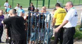 Olimpia Zambrów pokonała w meczu derbowym ŁKS Łomża 2:0