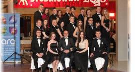Studniówka ZS1 2015. Zdjęcia grupowe