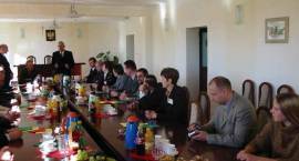 Delegaci z Visaginas w trakcie spotkania w UM /Fot. GZAW