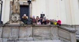 Koszykarki UKS ORKAN najlepsze na turnieju w Warszawie