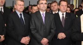Odsłonięcie tablicy pamiątkowej ś.p. prezydenta RP Lecha Kaczyńskiego w hali ZSO i...