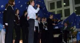 Koncert Dzieci Dzieciom w SOSW w Długoborzu /Fot. z kroniki SOSW