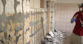 Remont przebieralni przy sali gimnastycznej w SP3