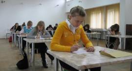 Miejskie dyktando o tytuł Mistrza Ortografii Szkół Ponadpodstawowych 