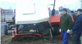 Kolizja ciągnika z dostawczym Citroenem w Woli Zambrowskiej 