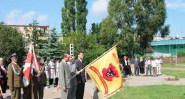 poczet sztandarowy Miasta Zambrów /Fot. GZAW