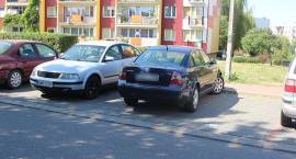 Uważaj na linie - parkuj z głową!