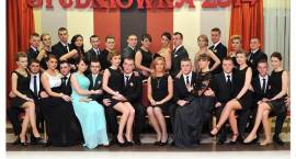 Studniówka ZSA 2014. Zdjęcia grupowe.