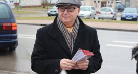 Kandydat na senatora Jerzy Ząbkiewicz pojawił się na ulicach Zambrowa