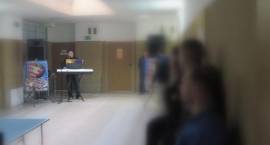 Imprezą towarzyszącą był koncert muzyki pop na jednym z pawilonów mieszkalnych /Fot. z...