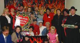 Rodzinne zdjęcie po spektaklu / Fot. GZAW