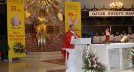 Msza jubileuszowa w parafii pw. Ducha Św. w Zambrowie