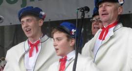 Sukces zambrowskich zespołów folklorystycznych w Zbójnej
