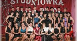 Studniówka 2010 w Liceum Ogólnokształcące ZSO w Zambrowie /Foto Piotrowscy
