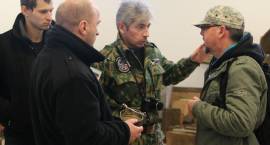 Członkowie Stowarzyszenia „Grupa Wschód” wraz z ekipą Rosjan z Grupy...