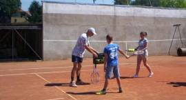 Tenis ziemny – odkryj nową pasję, zyskaj radość i kondycję