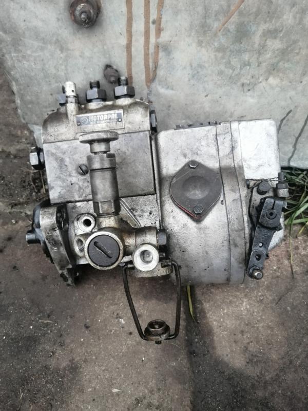 Sprzedam pompę paliwa zetor 3 cyl cyjeta z...