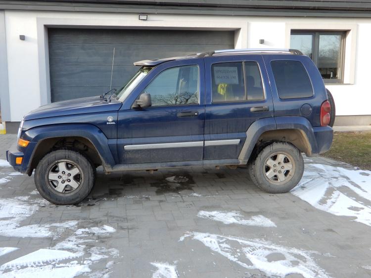 Sprzedam Jeep Liberty. Samochód w pełni...
