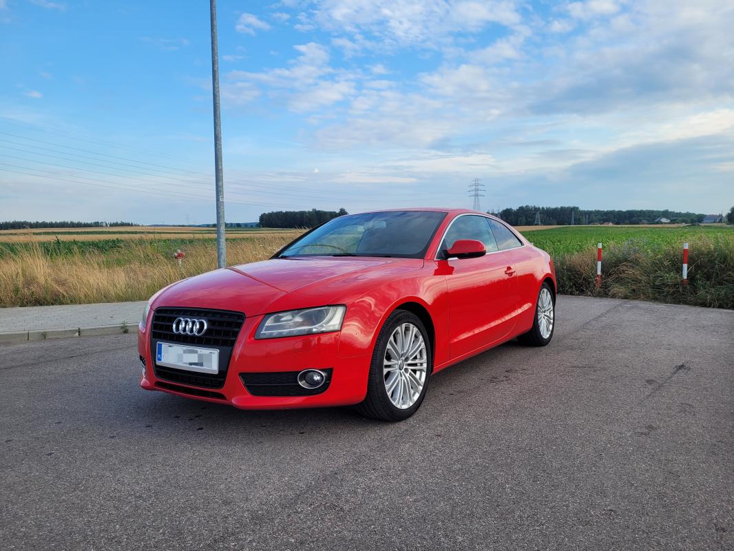 Sprzedam Audi A5 (B8) z 2012 roku

Silnik 1.8...