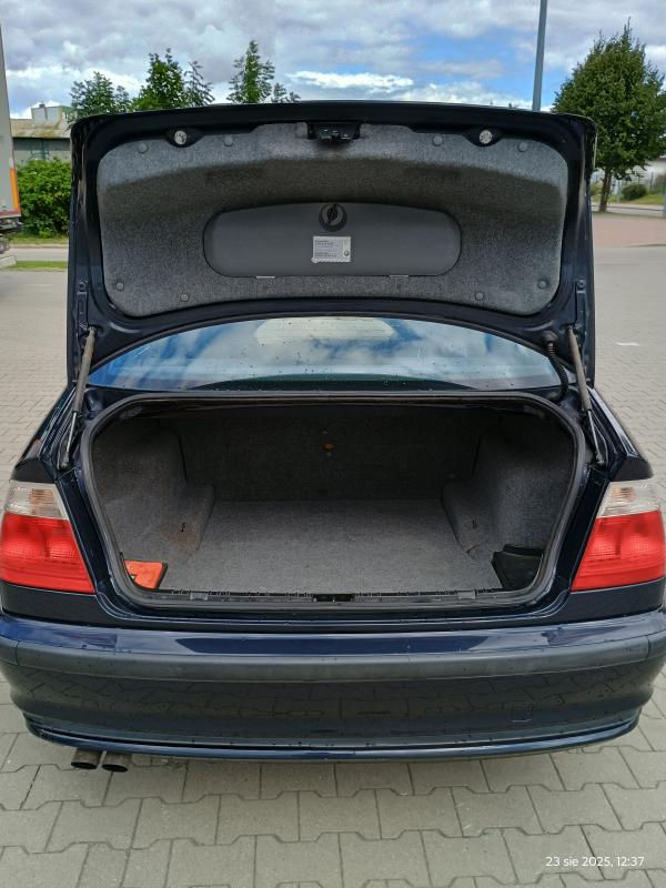 BMW E46 2.0 320i R6 150km,w stanie bardzo...