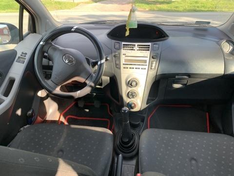 Toyota YARIS 2006r 1.0+GAZ ważny do 2031r,...