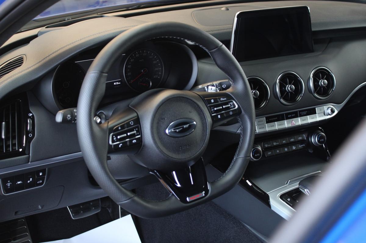 Sprzedam moje prywatne auto, rok listopad 2019,...