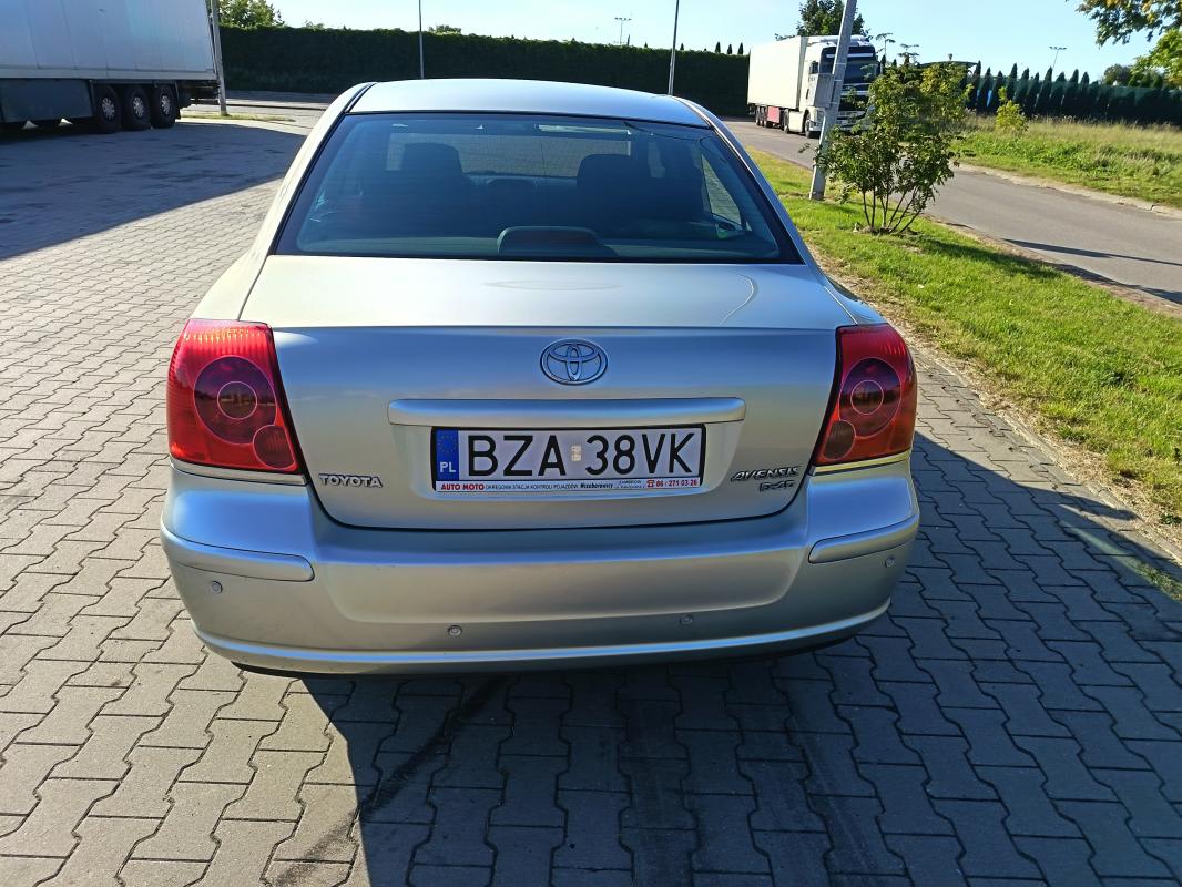 Samochód osobowy Toyota Avensis t25 2.0 d4 d...