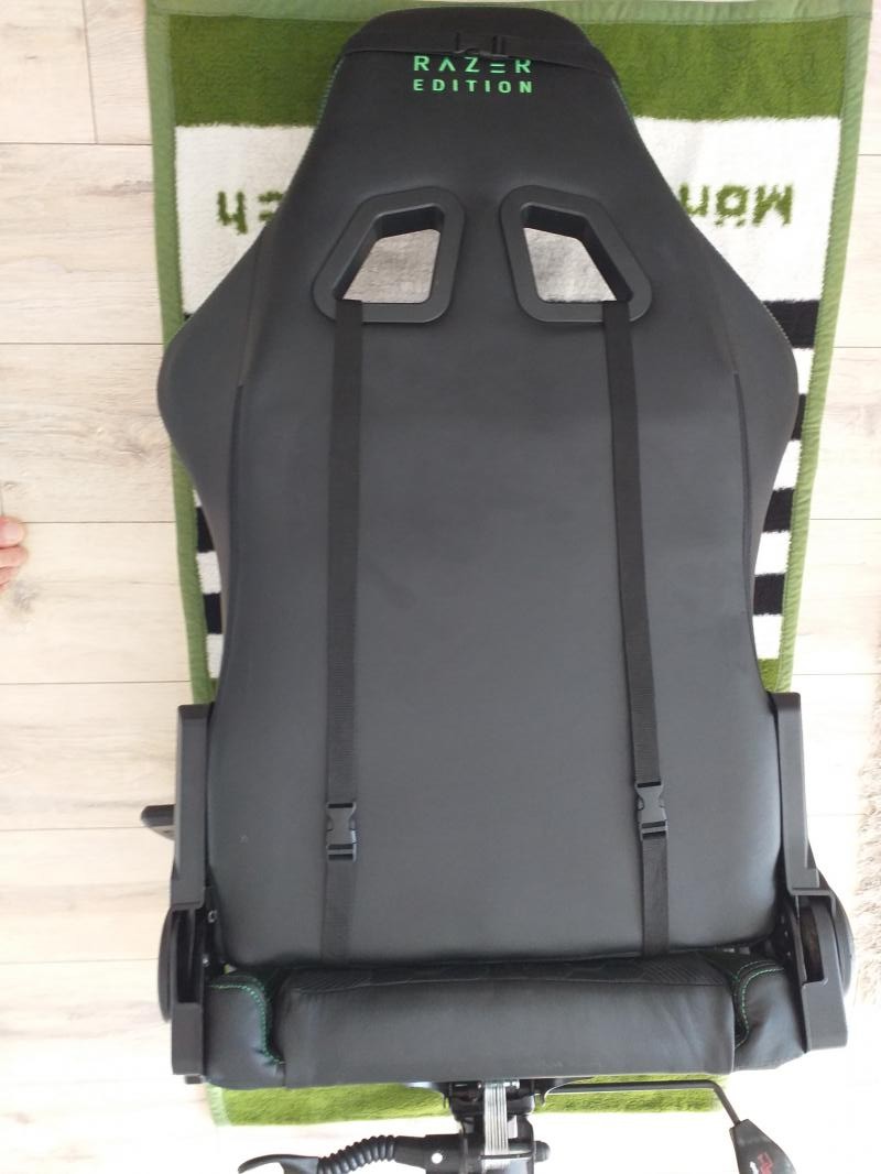 Sprzedam Fotel-Krzesło gamingowe TYPE Z RAZER...