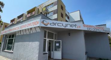 Zapraszamy do nowej siedziby firmy Markomp – operatora sieci ARCYNET.PL i wydawcy portalu ZAMBROW.ORG [FOTO] 