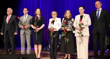 Pracownicy Urzędu Miasta zostali nagrodzeni za długoletnią służbę [FOTO]