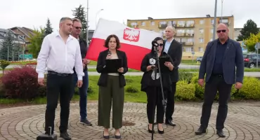 Stop nielegalnej imigracji! - Konfederacja Zambrów zorganizowała pikietę antyimigracyjną [FOTO+VIDEO]
