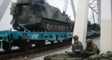 Podlascy terytorialsi zabezpieczali transport sprzętu wojskowego [FOTO]