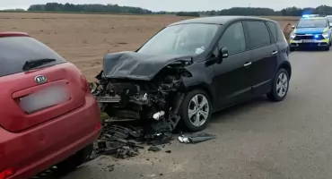 Jedna osoba nie żyje, a dwie przewiezione do szpitala. Tragiczny wypadek w sąsiednim powiecie