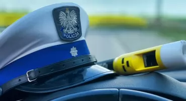 Kolejny kierowca „na podwójnym gazie” w rękach policji
