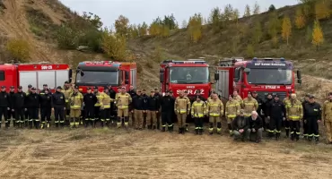 Strażacy z powiatu zambrowskiego doskonalili jazdę w trudnych warunkach terenowych [FOTO]