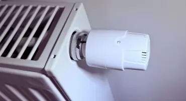 Bon ciepłowniczy: komu przysługuje i ile wynosi?