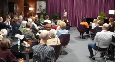 Jesień zapachniała czekoladą, czyli wieczór literacko-muzyczny w Cafe Muza [FOTO+VIDEO]