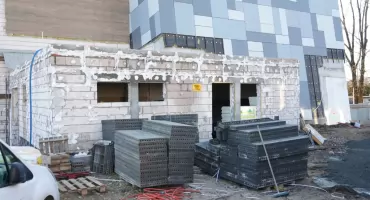 Trwa rozbudowa Miejskiego Ośrodka Kultury w Zambrowie [FOTO]